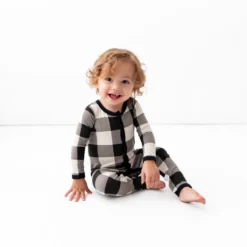 Romper In Midnight Plaid 7 Romper In Midnight Plaid -Kyte Baby Shop kyte baby snap romper romper in midnight plaid 32575630966895 scaled
